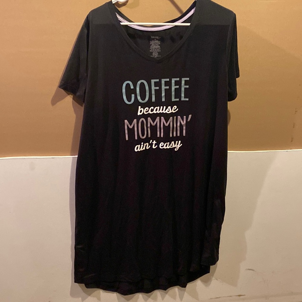 1X ladies nightie.